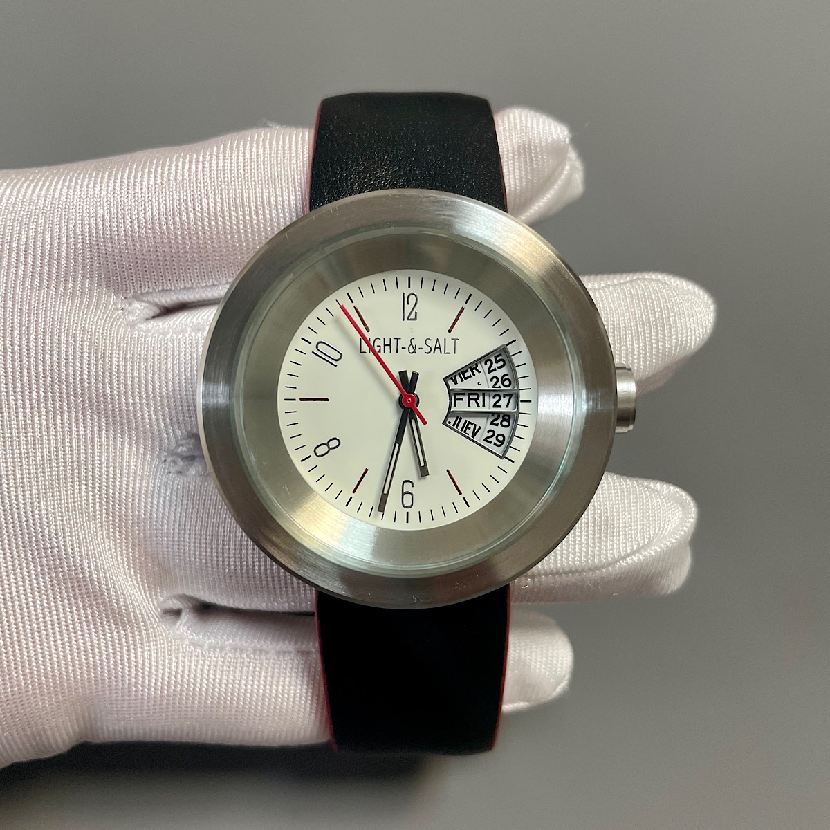 high-end fashion three-dimensi - огляд і ціна Analog Quartz Watch