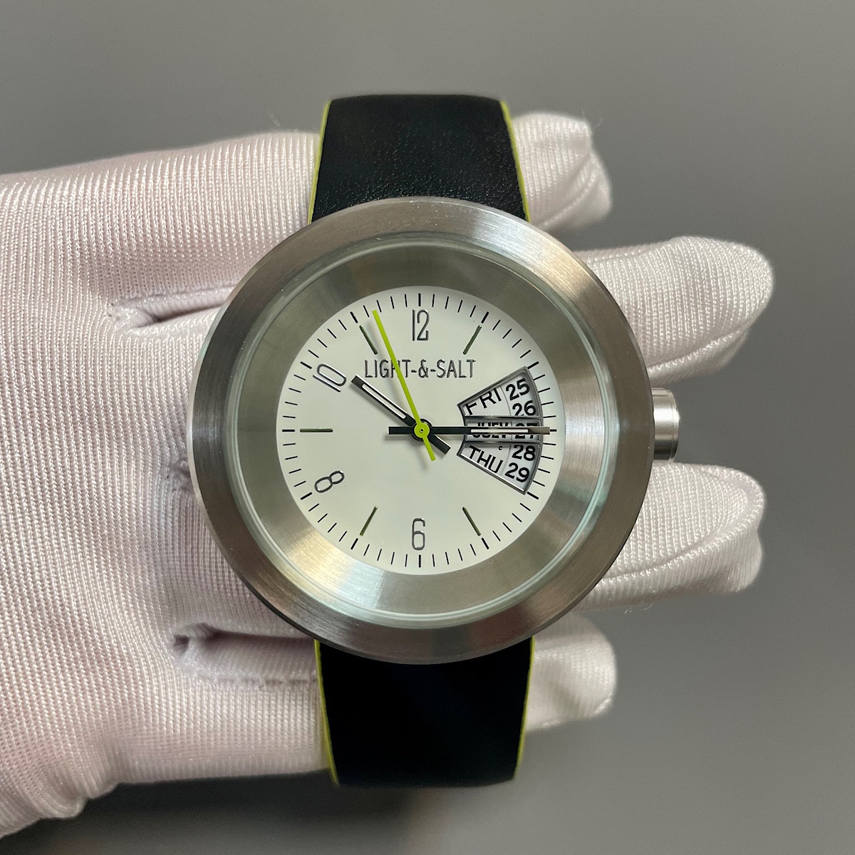 high-end fashion three-dimensi - огляд і ціна Analog Quartz Watch