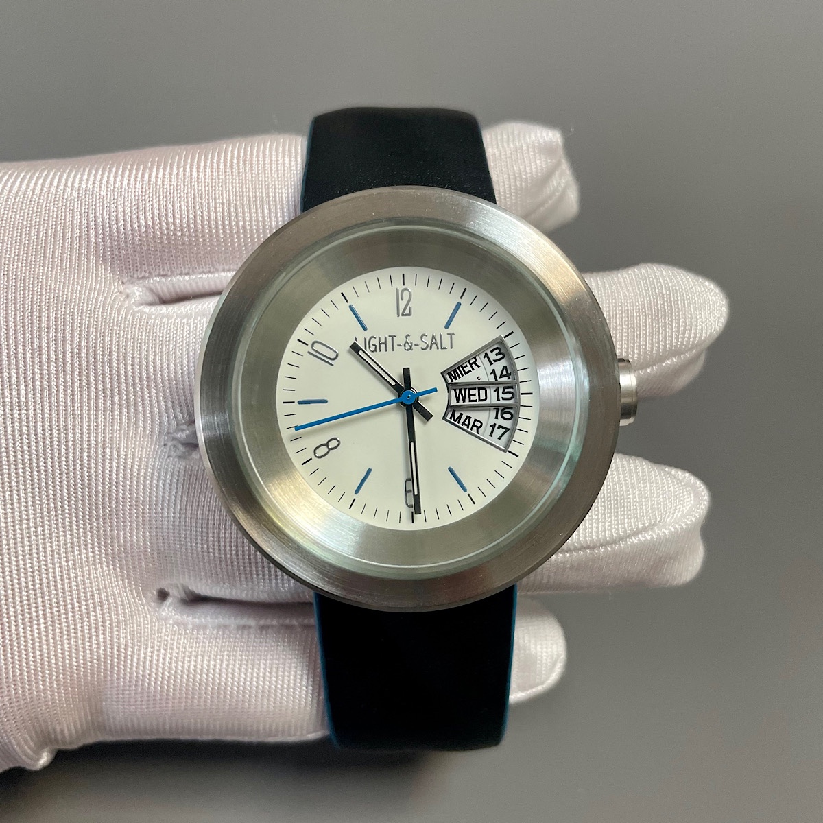 high-end fashion three-dimensi - огляд і ціна Analog Quartz Watch