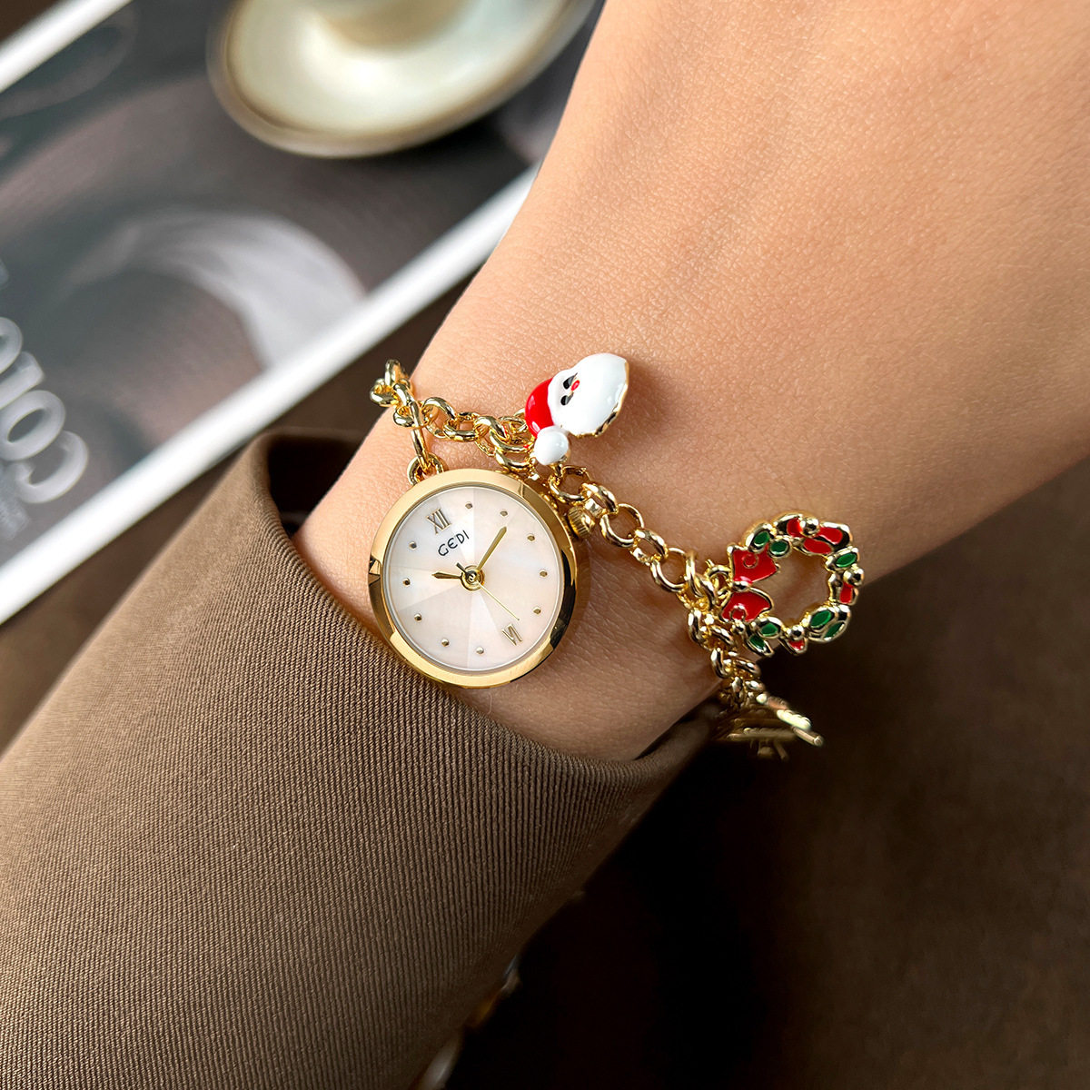 Ladies Watch Christmas Multi-e - огляд і ціна Ladies Fashion Watch