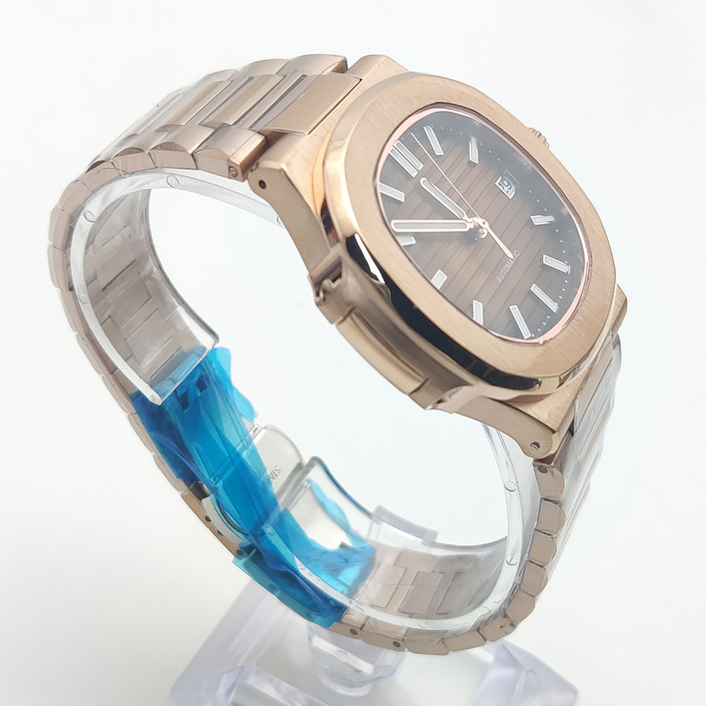 Luxury Rose Gold 40MM Square N - огляд і ціна Patek Philippe Watch Nautilus