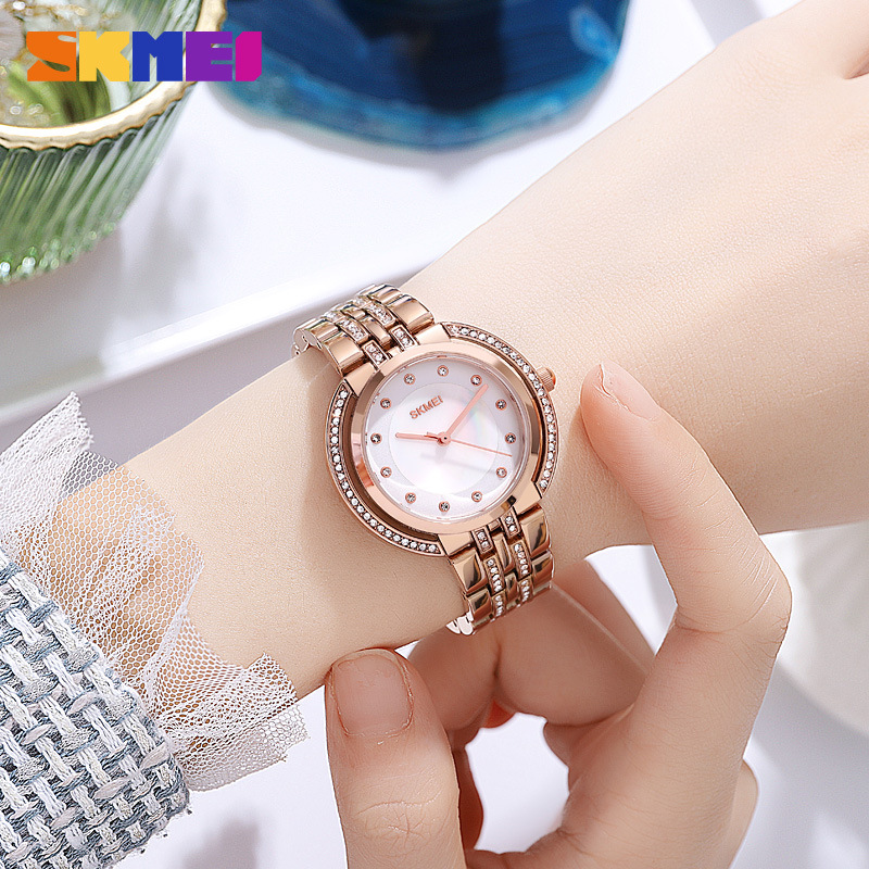 Womens Bracelet Quartz Watches - огляд і ціна Analog Quartz Watch
